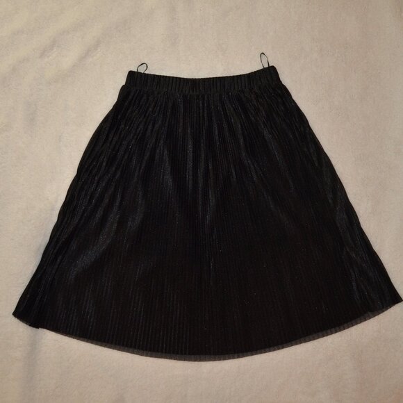 Black micro pleated A-line skirt, Say What?  wet look pleated knee length M - Picture 1 of 11